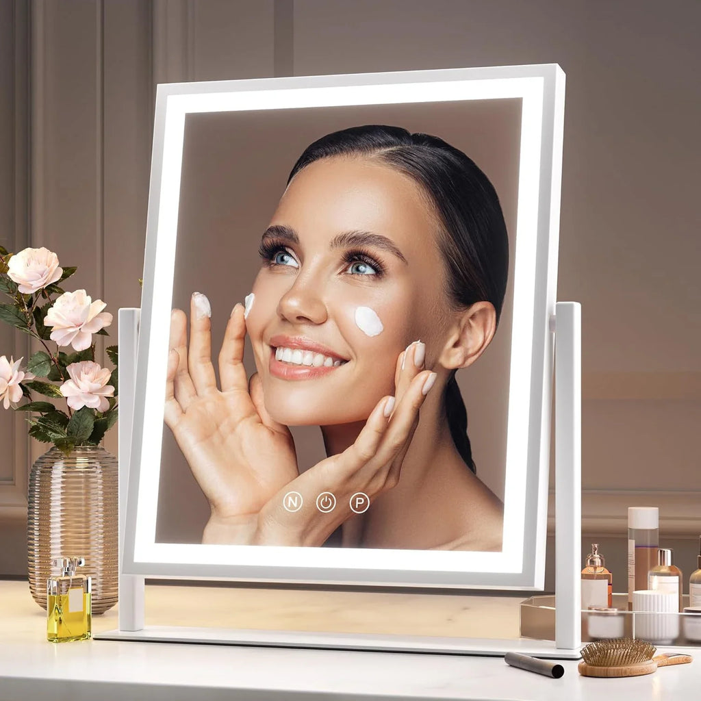 Lighted Makeup Mirror To See Your Beauty Better