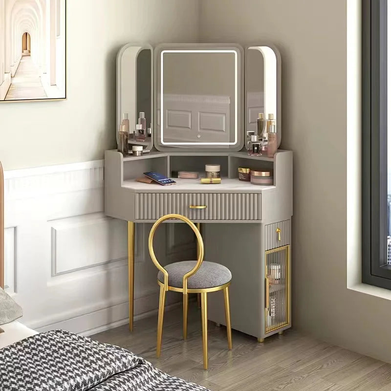 Luxury Vanity Table Corner